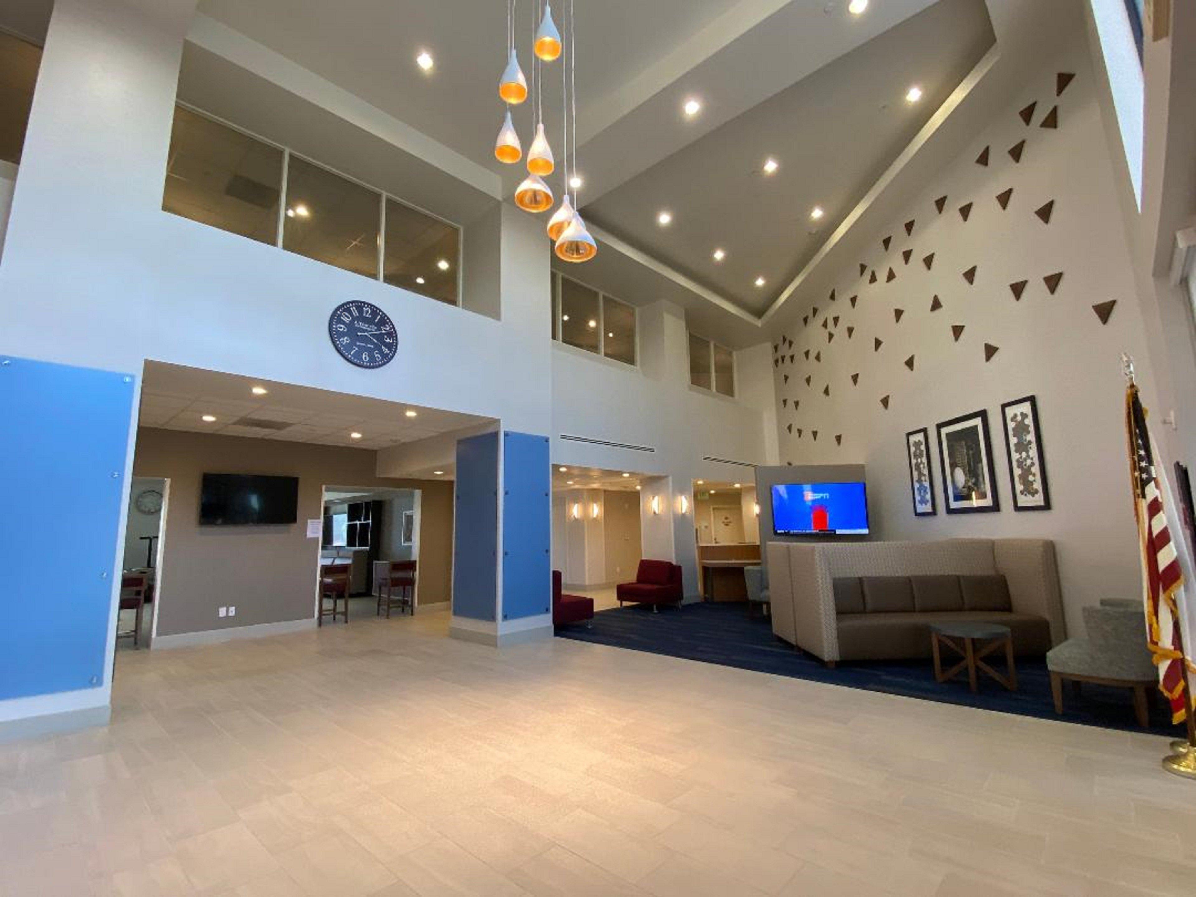 Holiday Inn Express & Suites Beaumont - Oak Valley By Ihg Екстер'єр фото