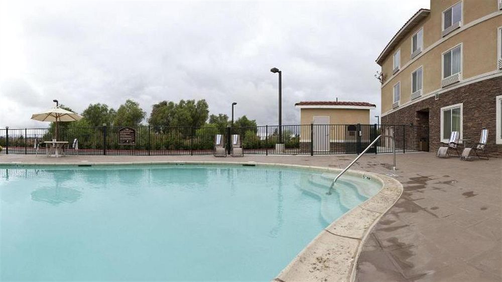 Holiday Inn Express & Suites Beaumont - Oak Valley By Ihg Екстер'єр фото