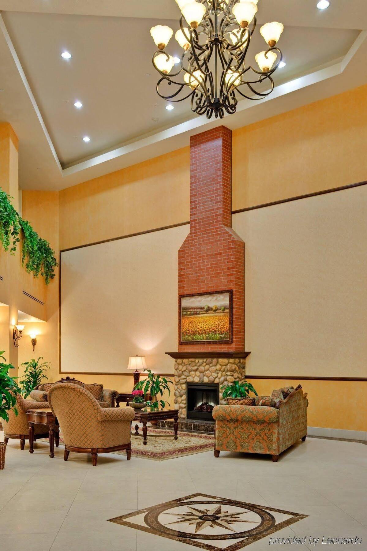 Holiday Inn Express & Suites Beaumont - Oak Valley By Ihg Екстер'єр фото